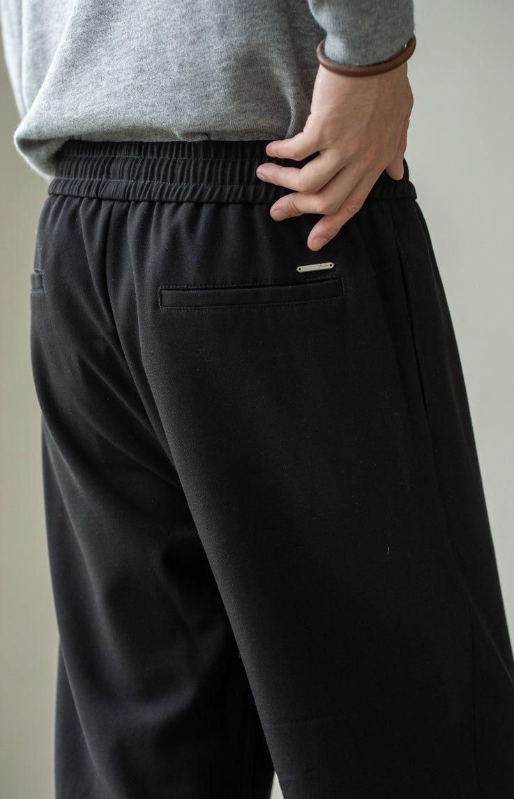 Lyocell Wool Blend Pin Tuck Relaxed Fit Trousers