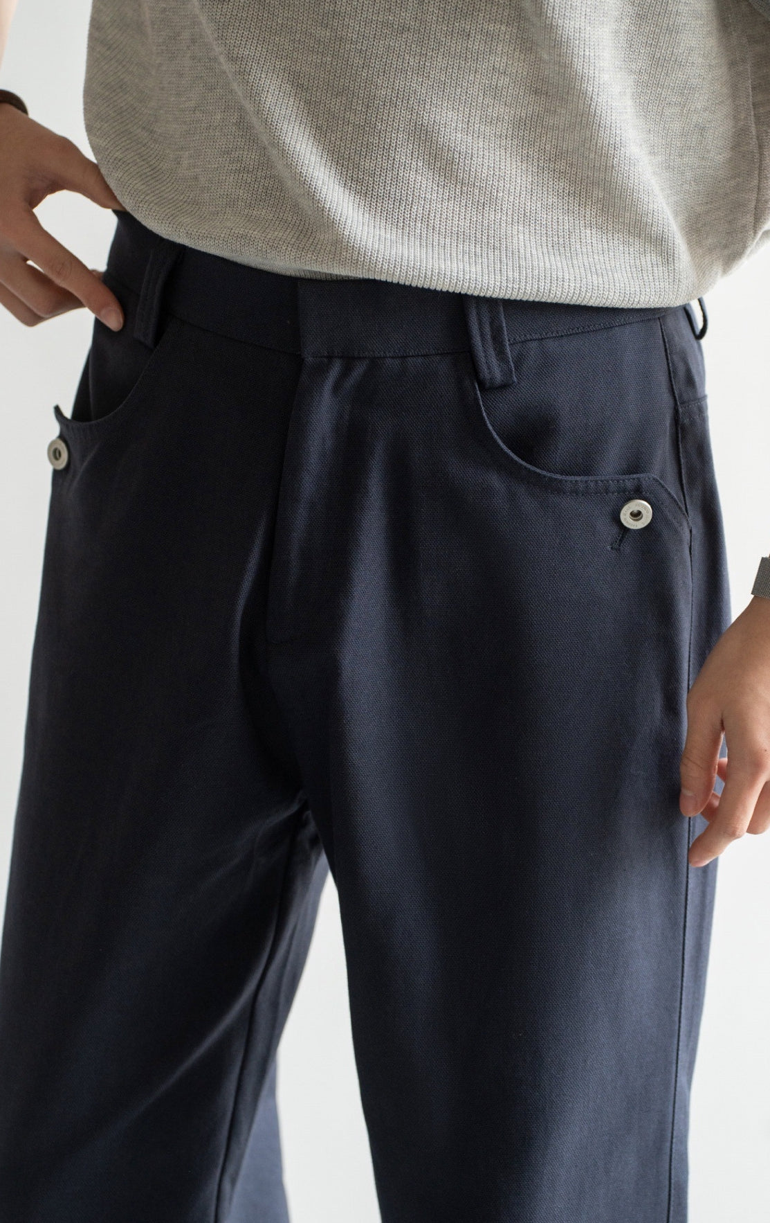 Cotton-Linen Blend Breathable Drape Trousers in Royal Blue