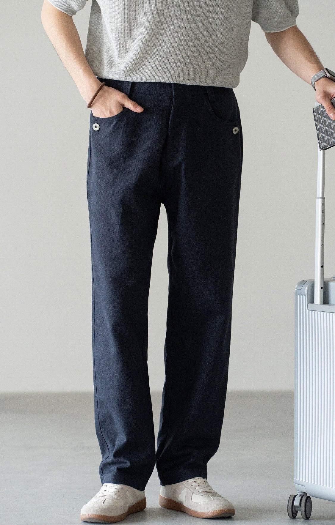 Cotton-Linen Blend Breathable Drape Trousers in Royal Blue