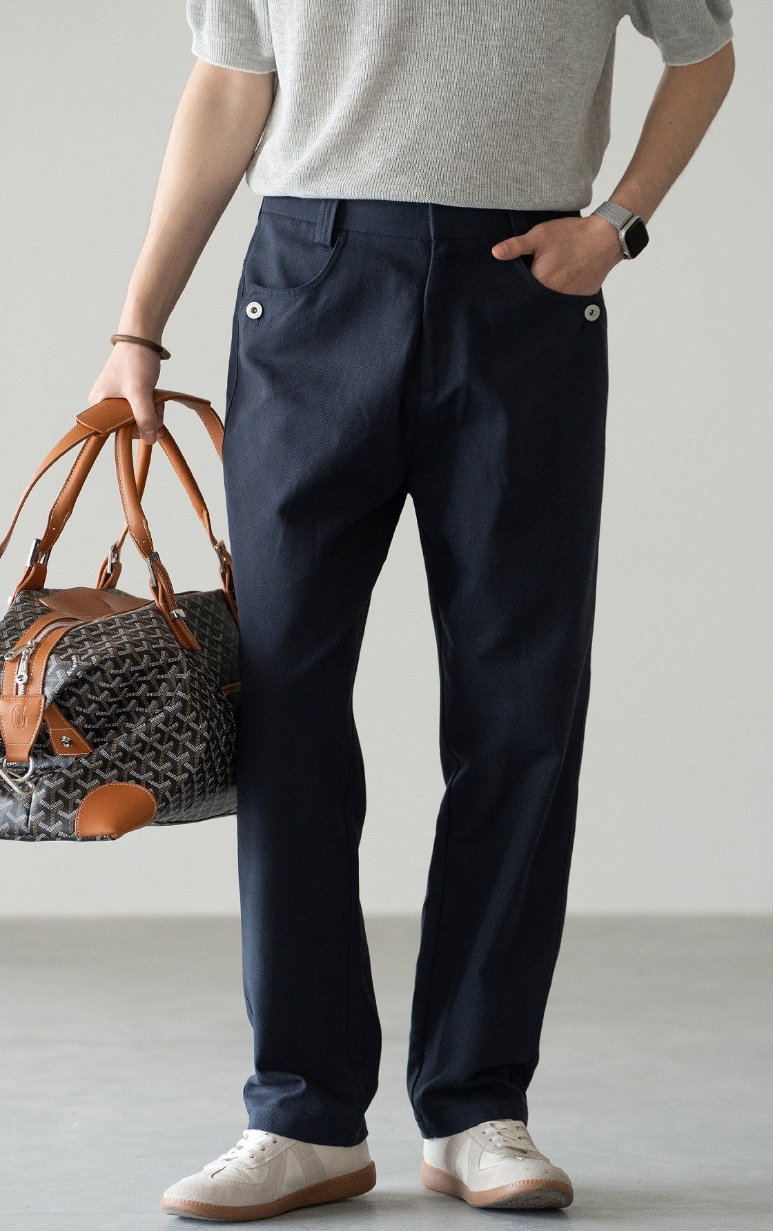 Cotton-Linen Blend Breathable Drape Trousers in Royal Blue