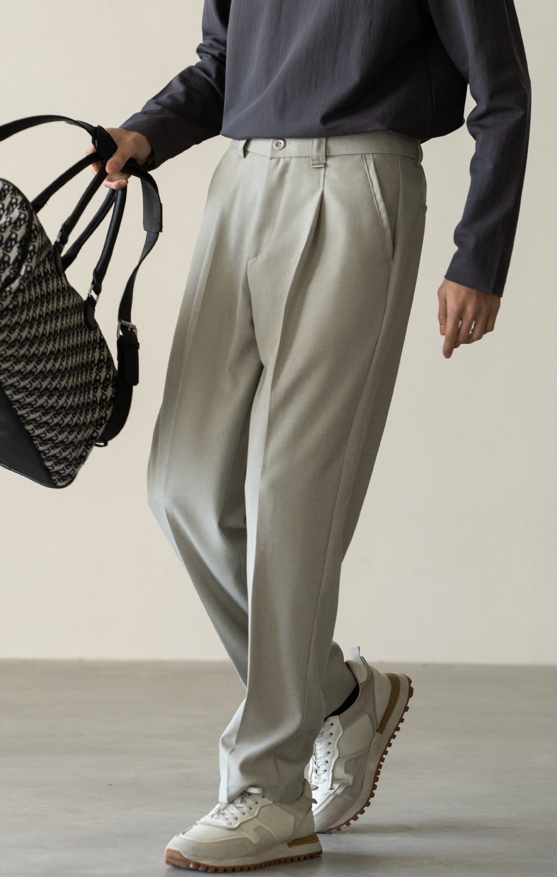 Italian Retro Linen Double-Pleated Casual trousers in Taupe Beige