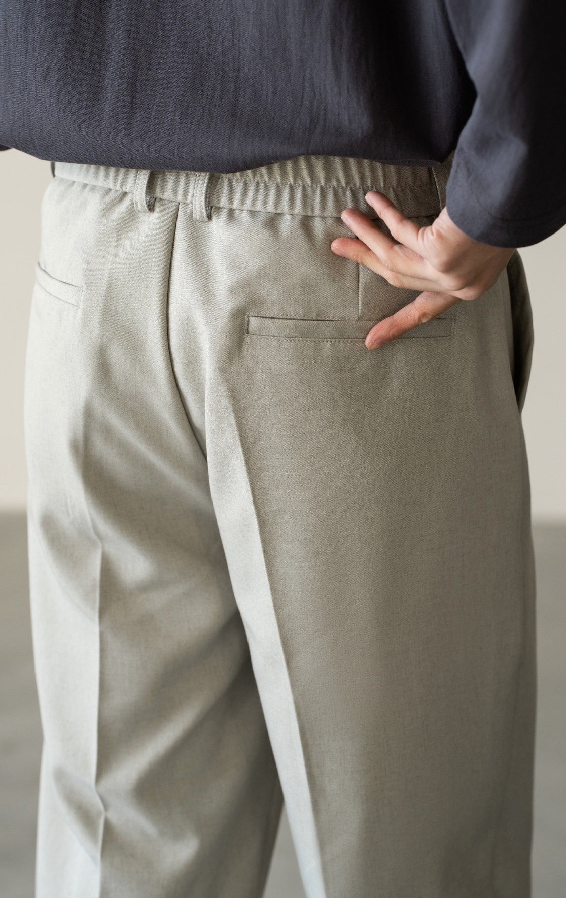 Italian Retro Linen Double-Pleated Casual trousers in Taupe Beige