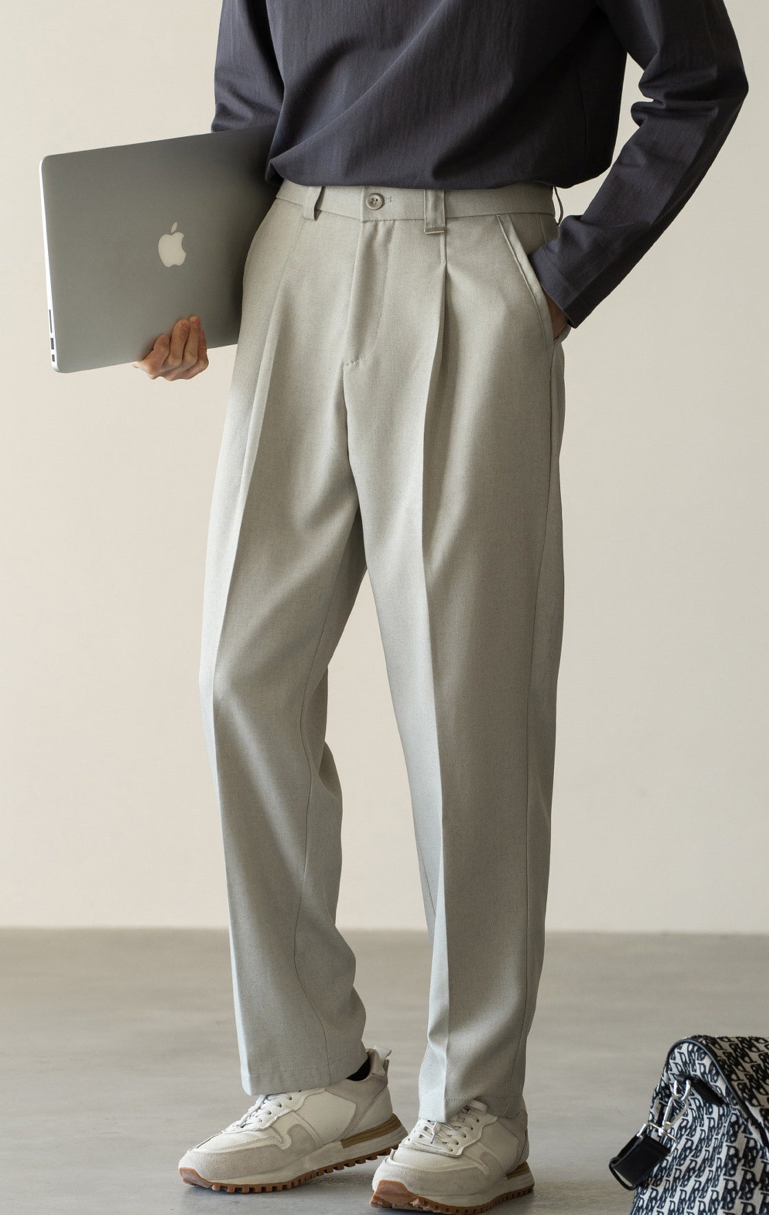 Italian Retro Linen Double-Pleated Casual trousers in Taupe Beige