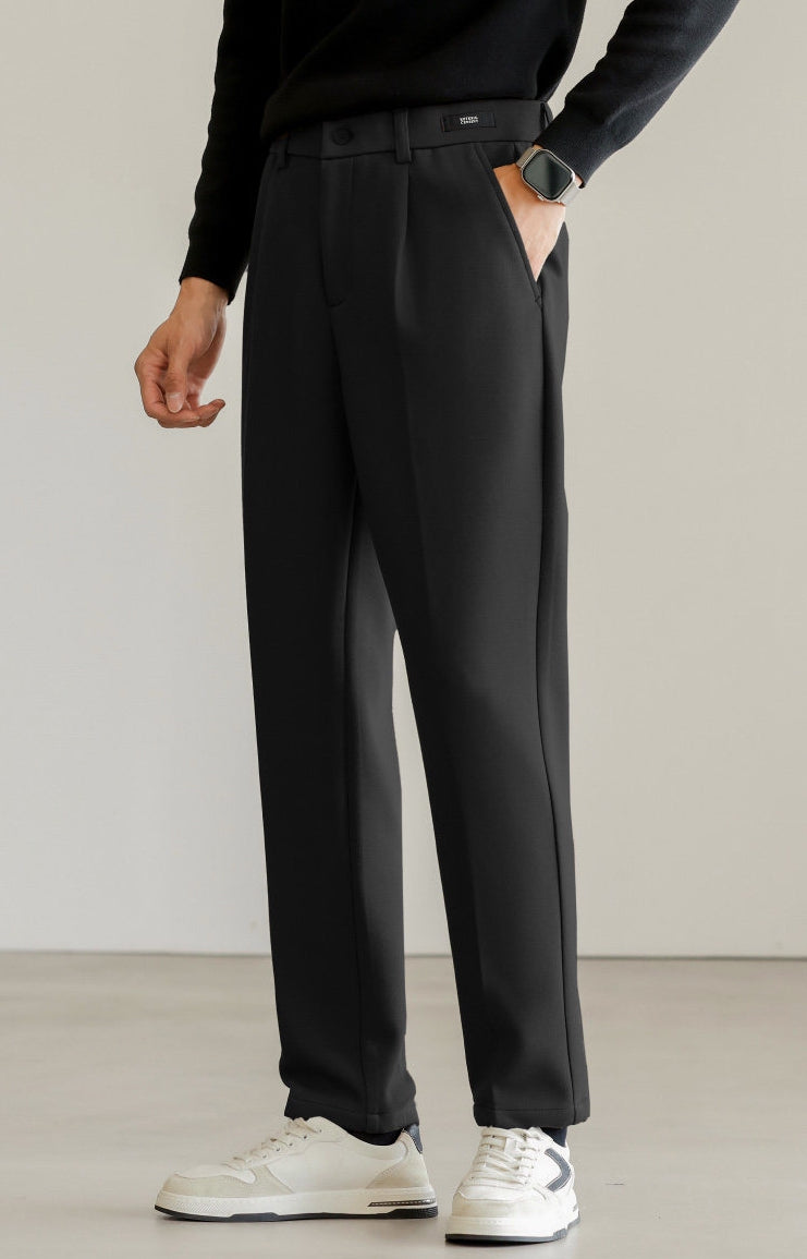 Wrinkle-Free Blended Yarn Twill Trousers in Black