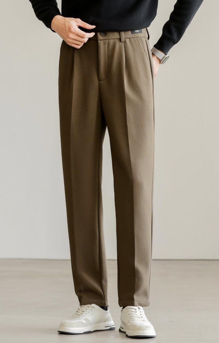 Wrinkle-Free Blended Yarn Twill Trousers in Brown