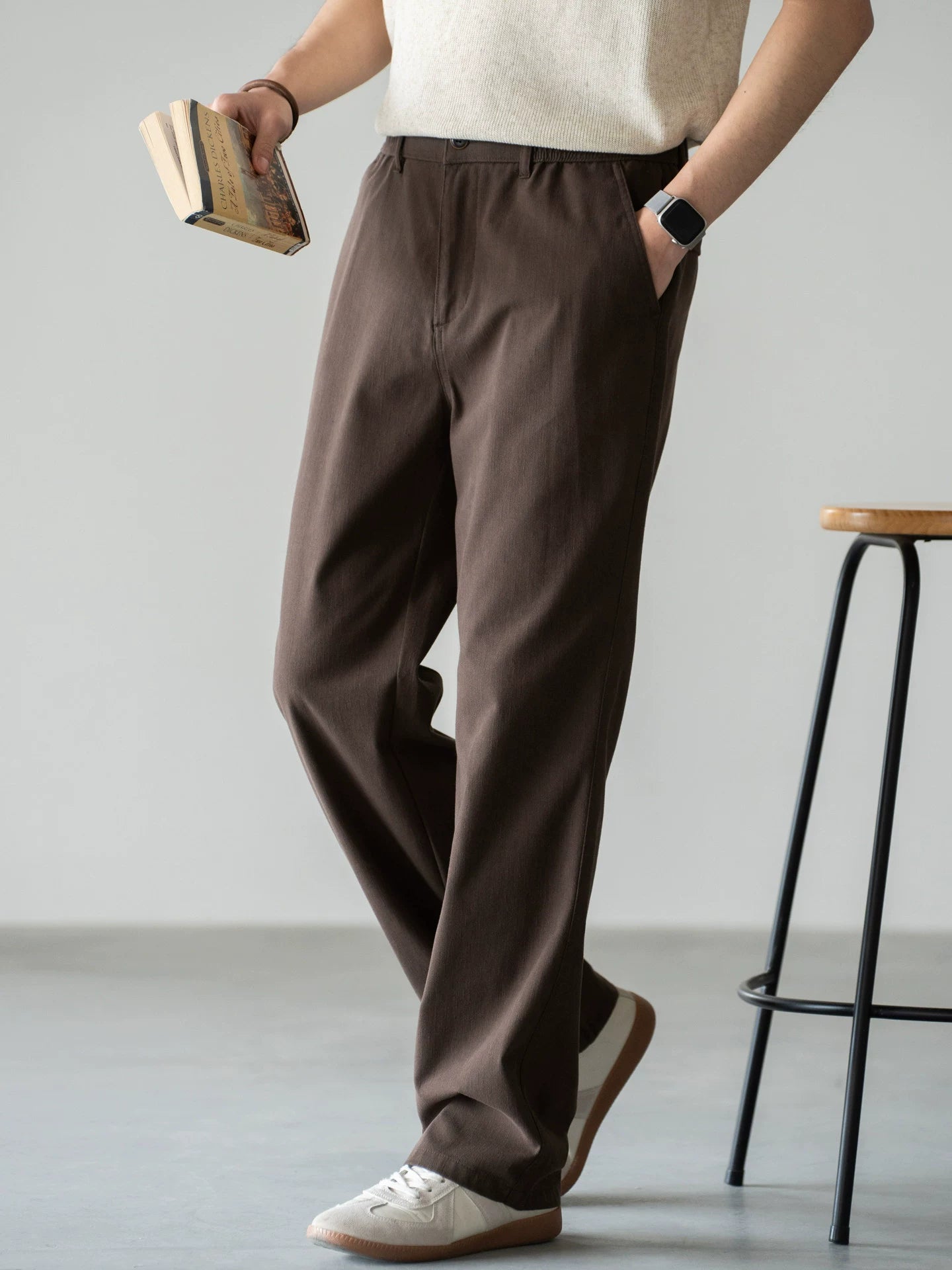 Old Money Trousers in Heritage Cotton Blend - COFFEE