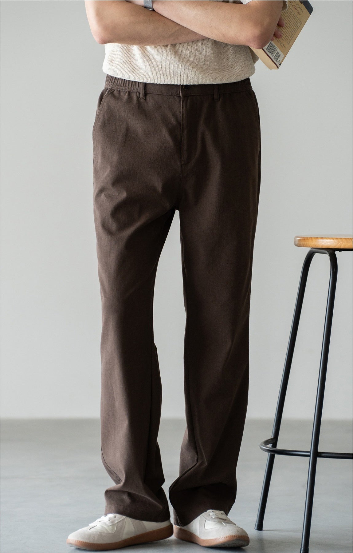Old Money Trousers in Heritage Cotton Blend - COFFEE