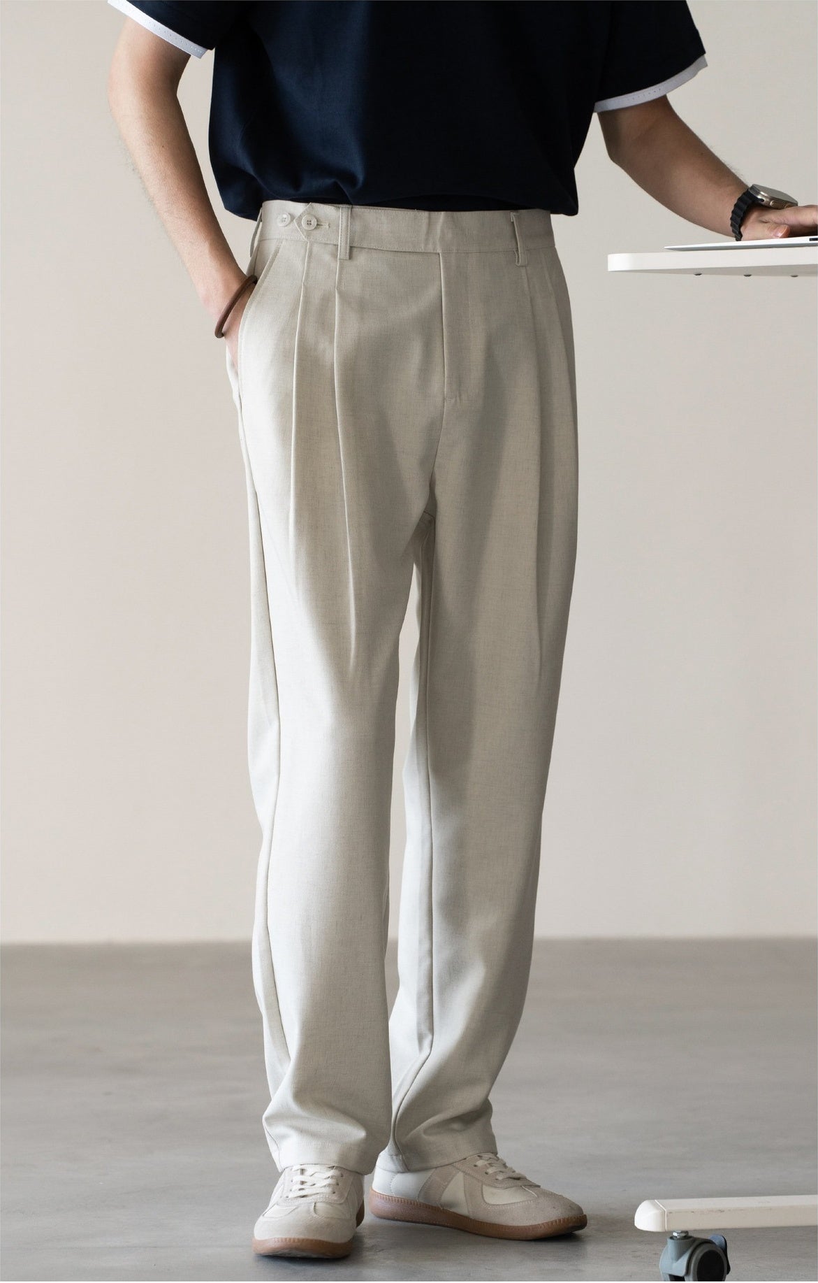 Old Money Tencel Linen Double Pleated Trousers - APRICOT
