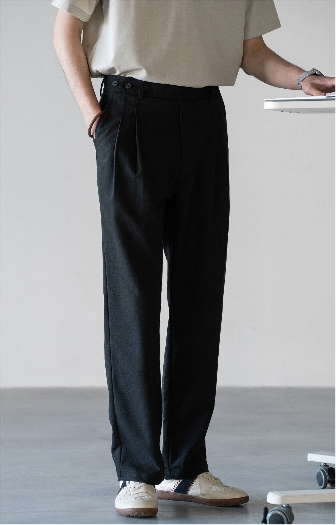 Old Money Tencel Linen Double Pleated Trousers - DARKGREY