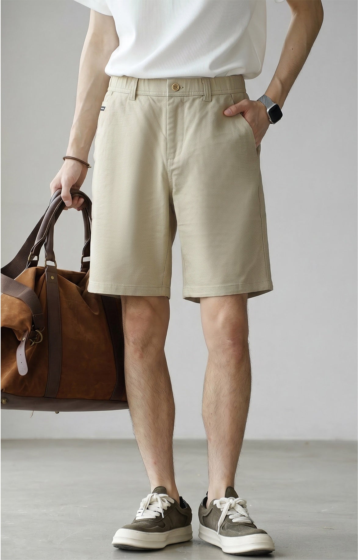 Old Money Lyocell Cotton - Elastic Waist Shorts - KHAKIBEIGE