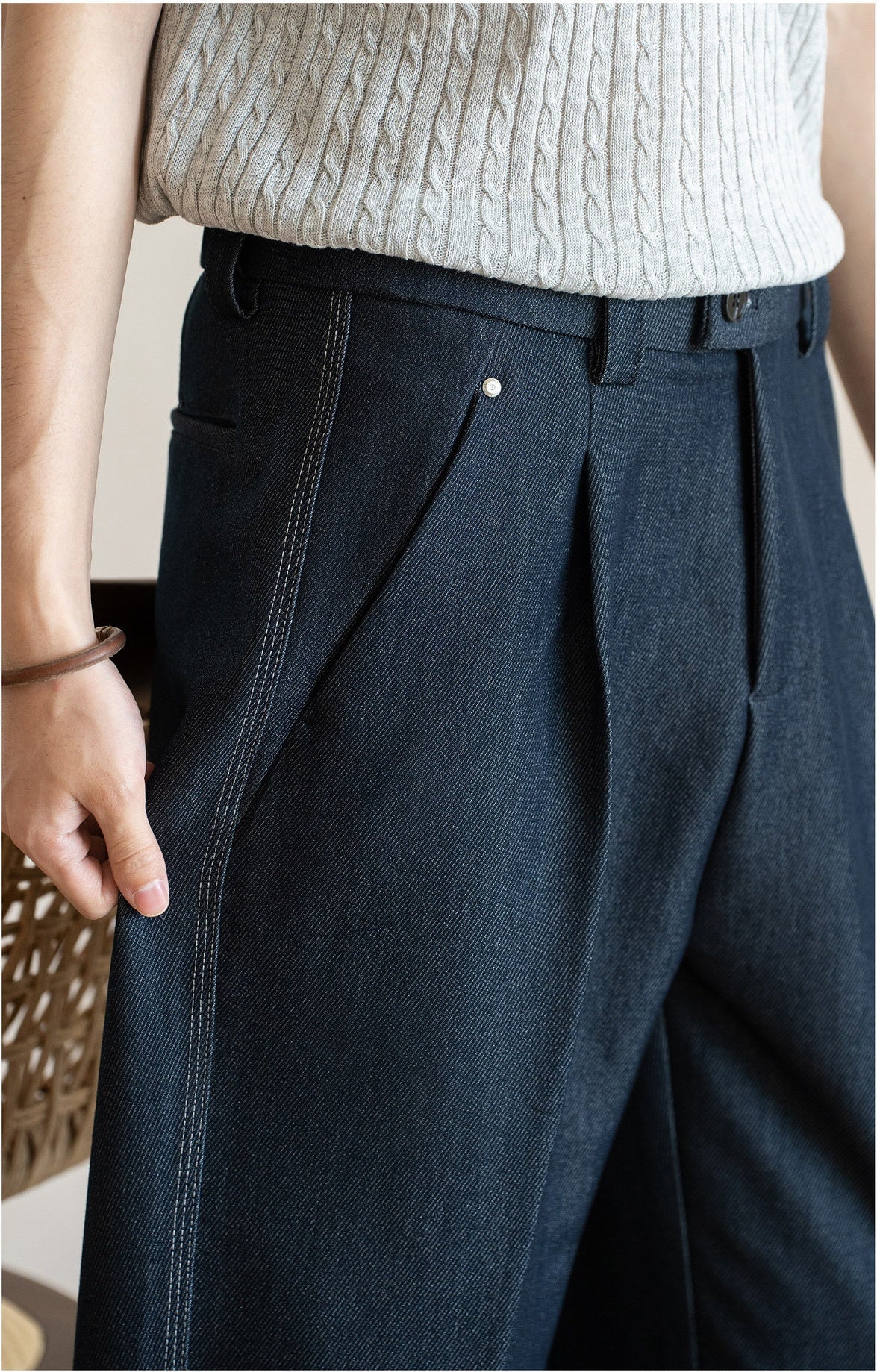 Retro Single-Pleated Textured Straight Trousers with Cool-Touch Stretch - NAVY BLUE