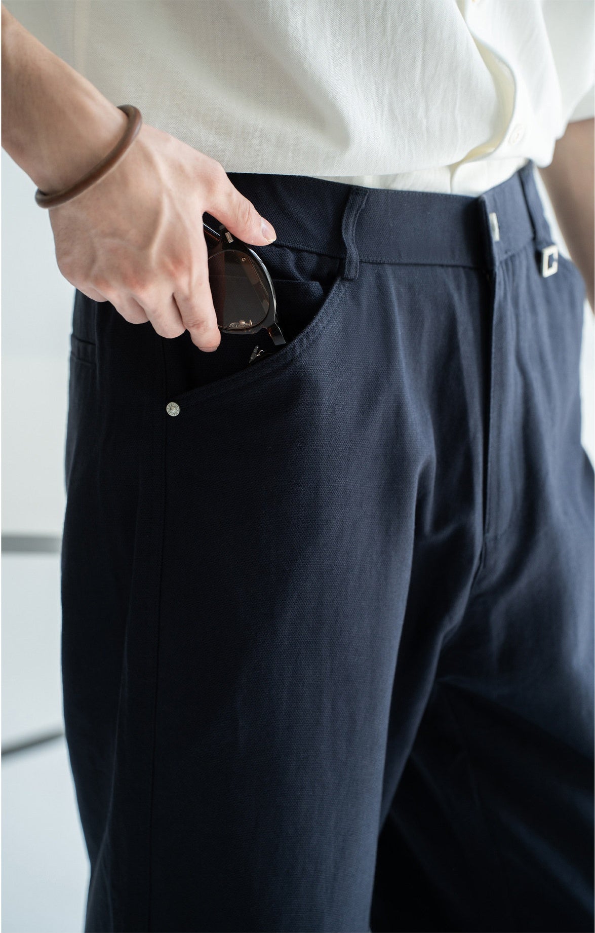 Men's Japanese-Textured 62% Cotton-Lyocell Cloud-Touch Straight Trousers - ROYAL BLUE