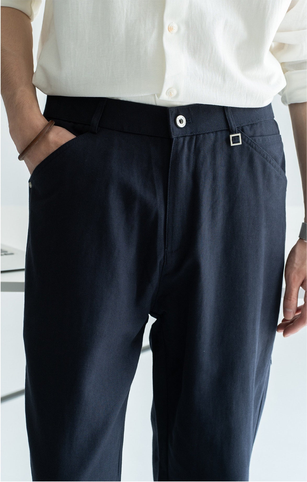 Men's Japanese-Textured 62% Cotton-Lyocell Cloud-Touch Straight Trousers - ROYAL BLUE