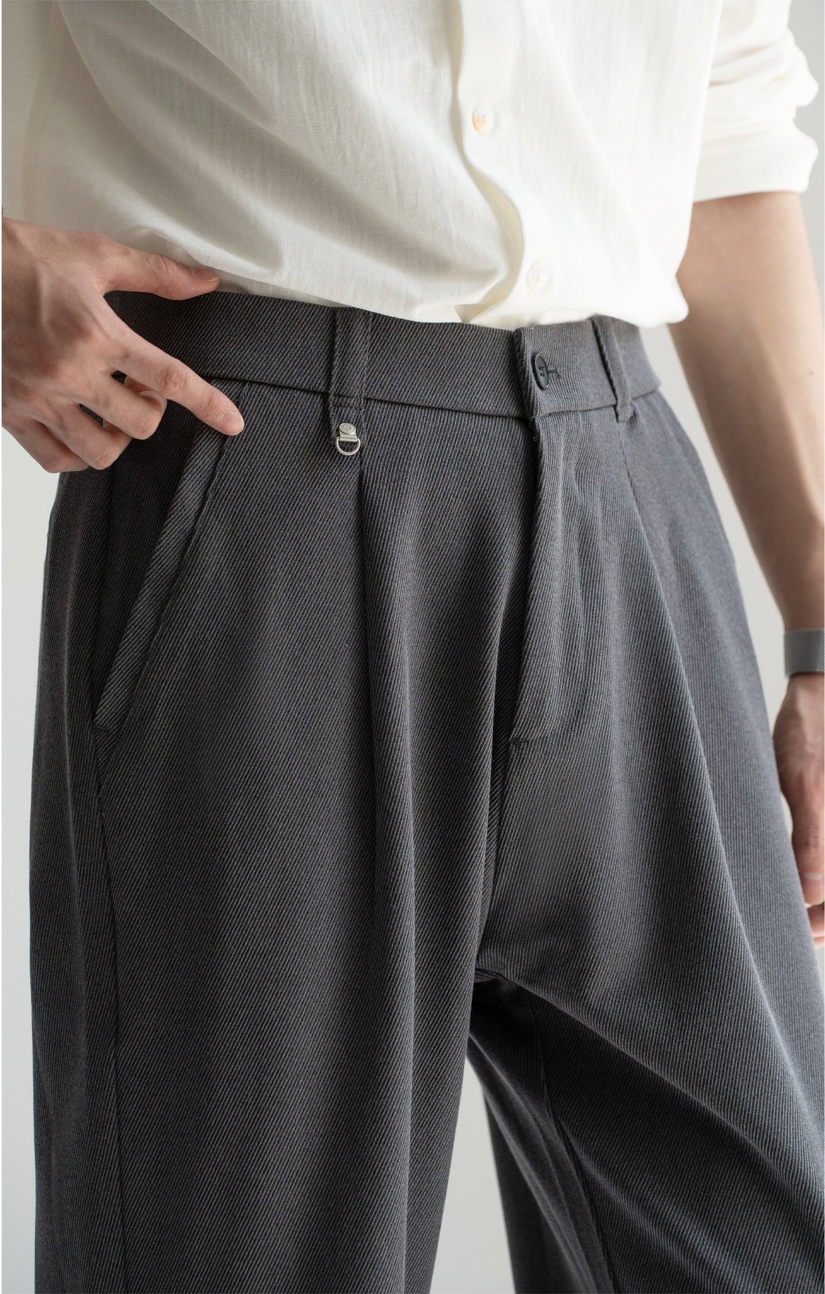 Men's Korean-Fit High-Stretch Lyocell Drape Travel Trousers – Wrinkle-Free - SQUIRREL GRAY