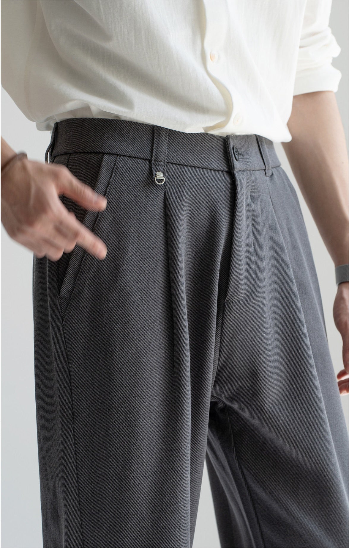 Men's Korean-Fit High-Stretch Lyocell Drape Travel Trousers – Wrinkle-Free - SQUIRREL GRAY