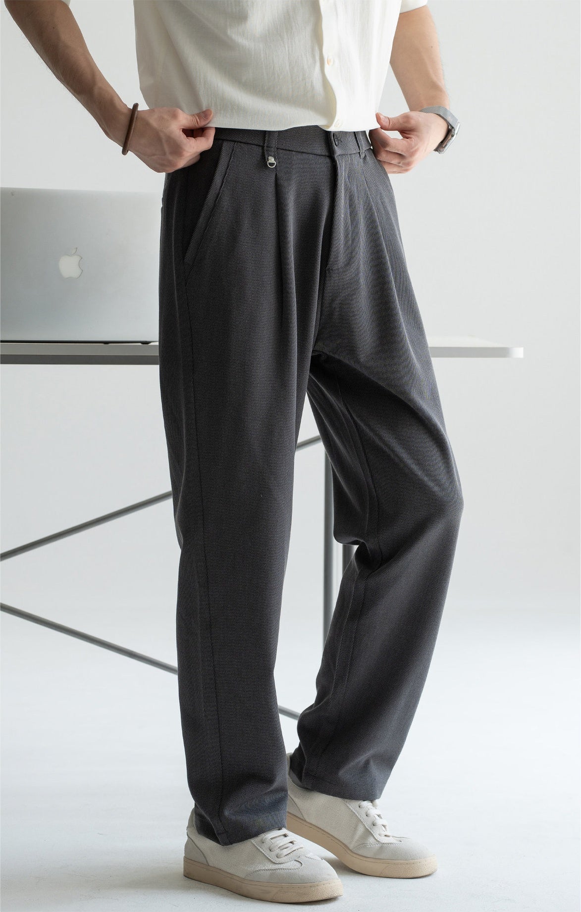 Men's Korean-Fit High-Stretch Lyocell Drape Travel Trousers – Wrinkle-Free - SQUIRREL GRAY