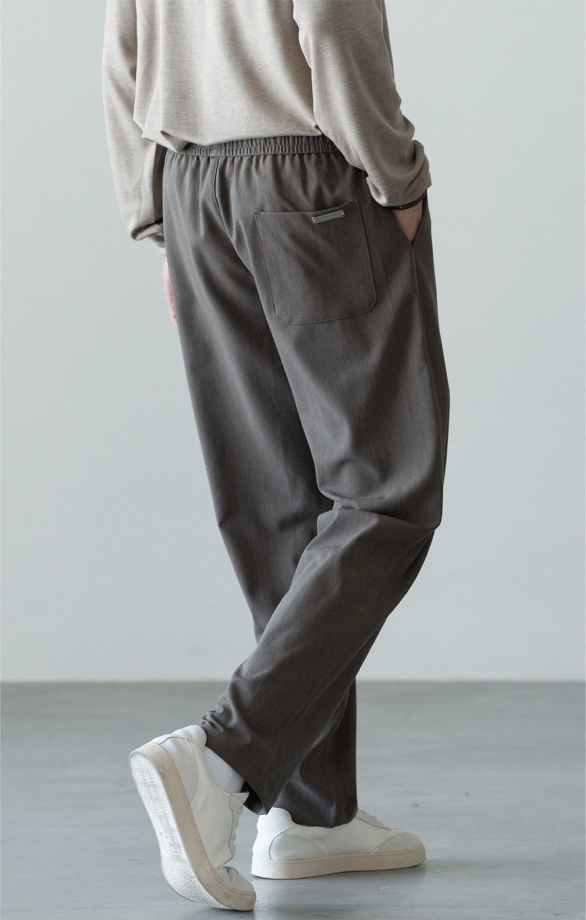 Men's Wool-Blend Relaxed Tapered Commuter Trousers - Drawstring Elastic Waist  - GREY