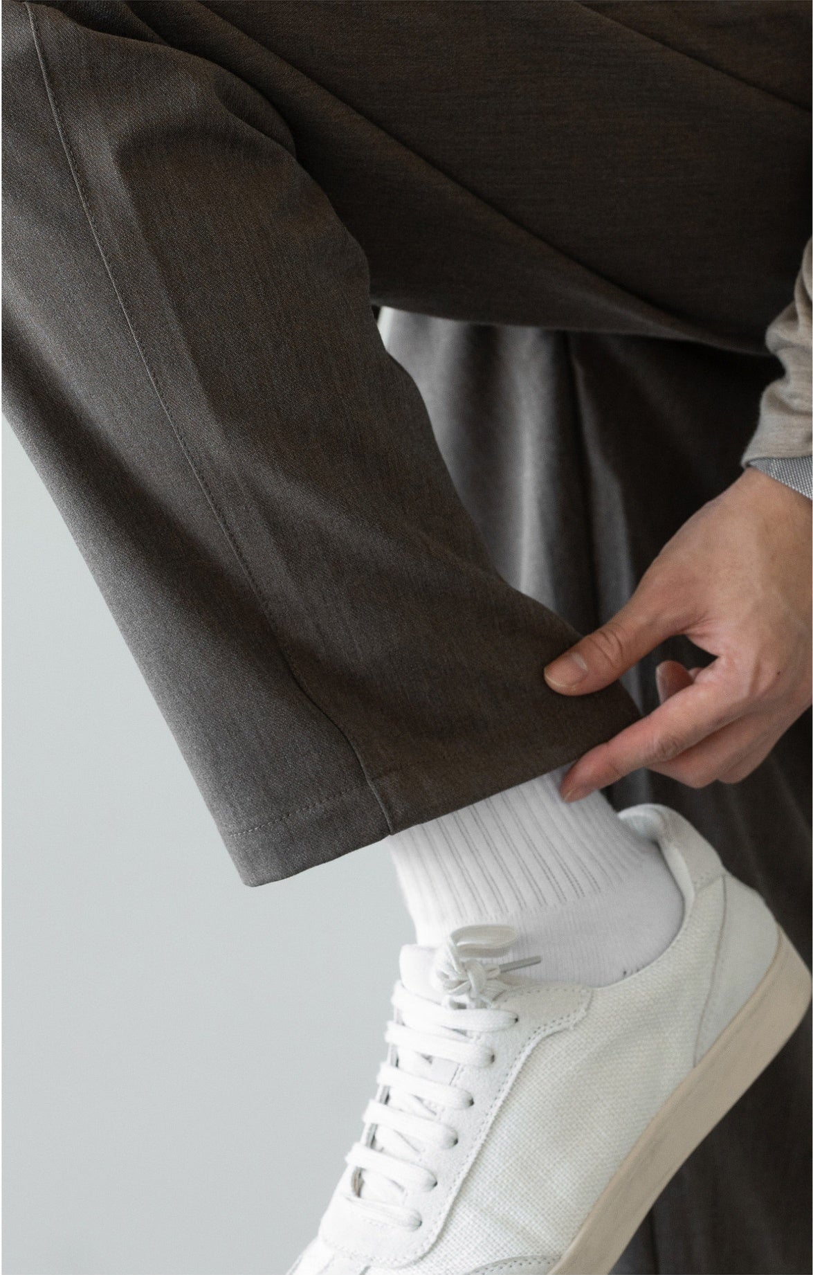 Men's Wool-Blend Relaxed Tapered Commuter Trousers - Drawstring Elastic Waist  - GREY