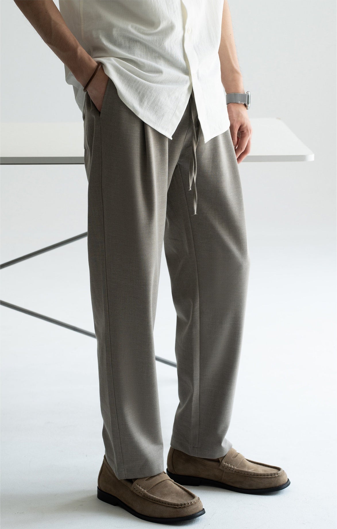 Men's Wool-Blend Relaxed Tapered Commuter Trousers - Drawstring Elastic Waist  - TAUPE