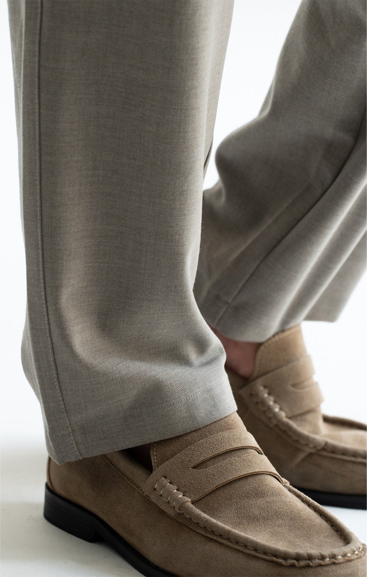 Men's Wool-Blend Relaxed Tapered Commuter Trousers - Drawstring Elastic Waist  - TAUPE