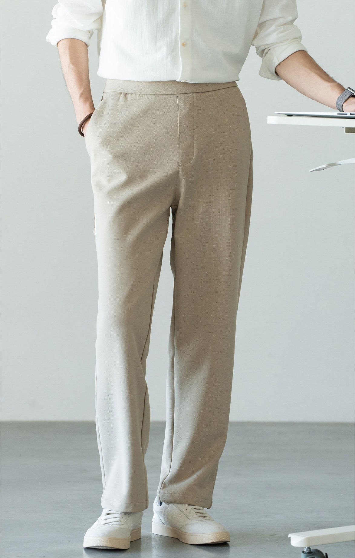 Men's Zero-Restriction Wrinkle-Free Travel Pants - Elastic Waist - KHAKI