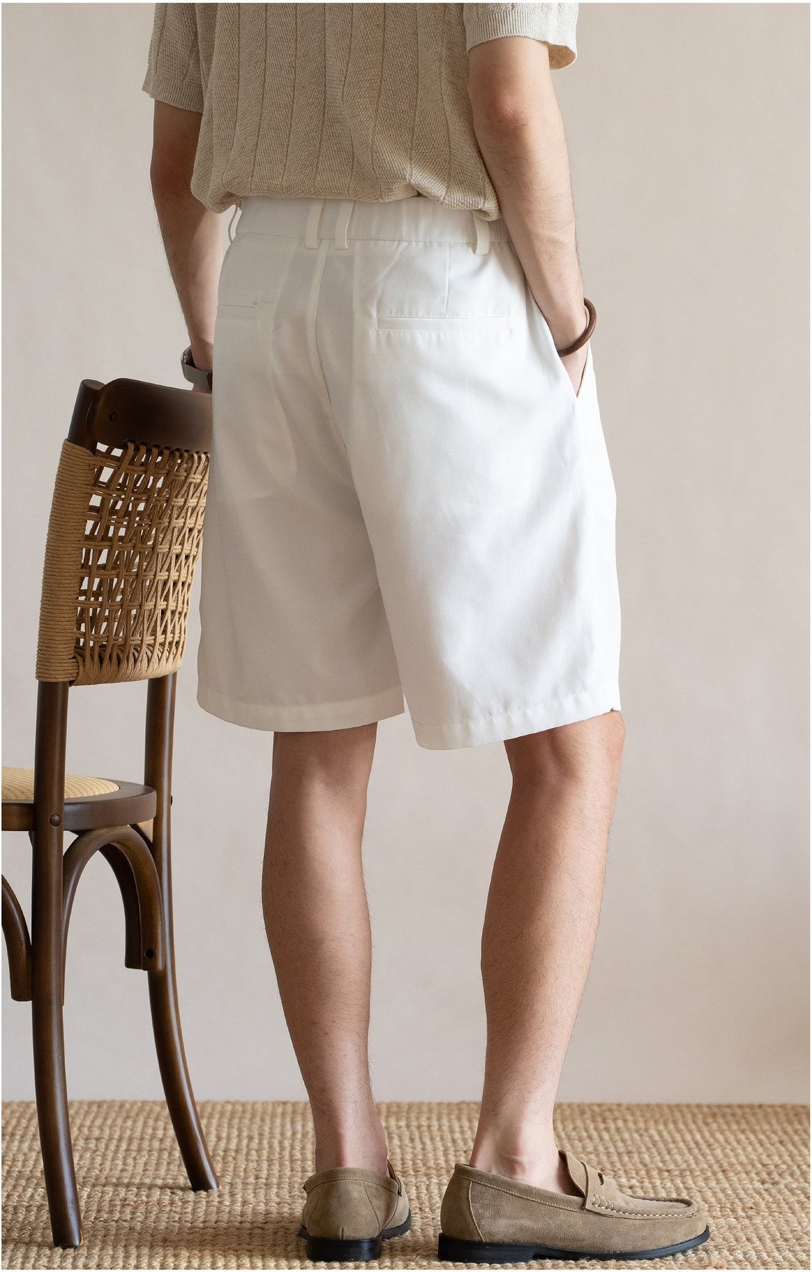 Men's Korean Minimalist Breathable Linen-Blend Double-Pleat Shorts  - OFFWHITE