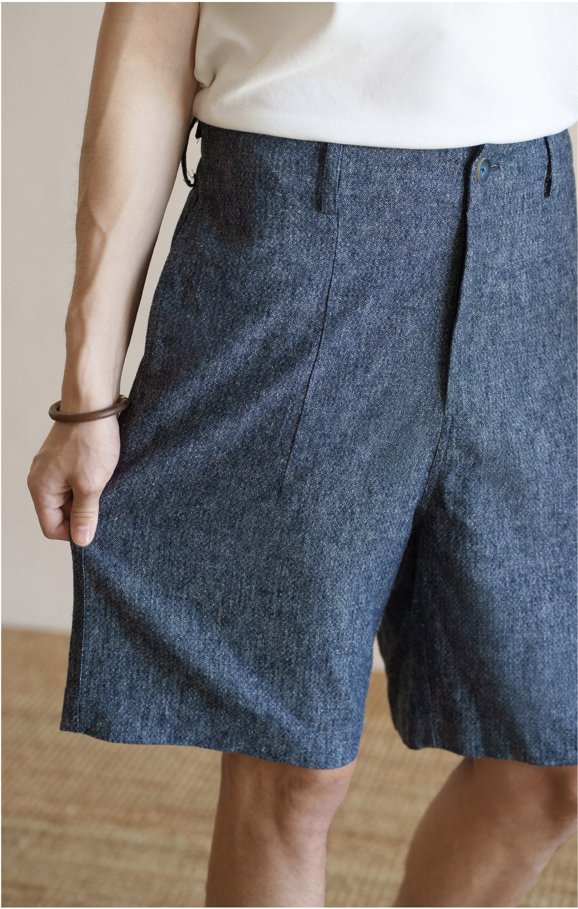 Men's Single Pleated Straight Leg 63% Linen Tailored Shorts - LINENBLUE