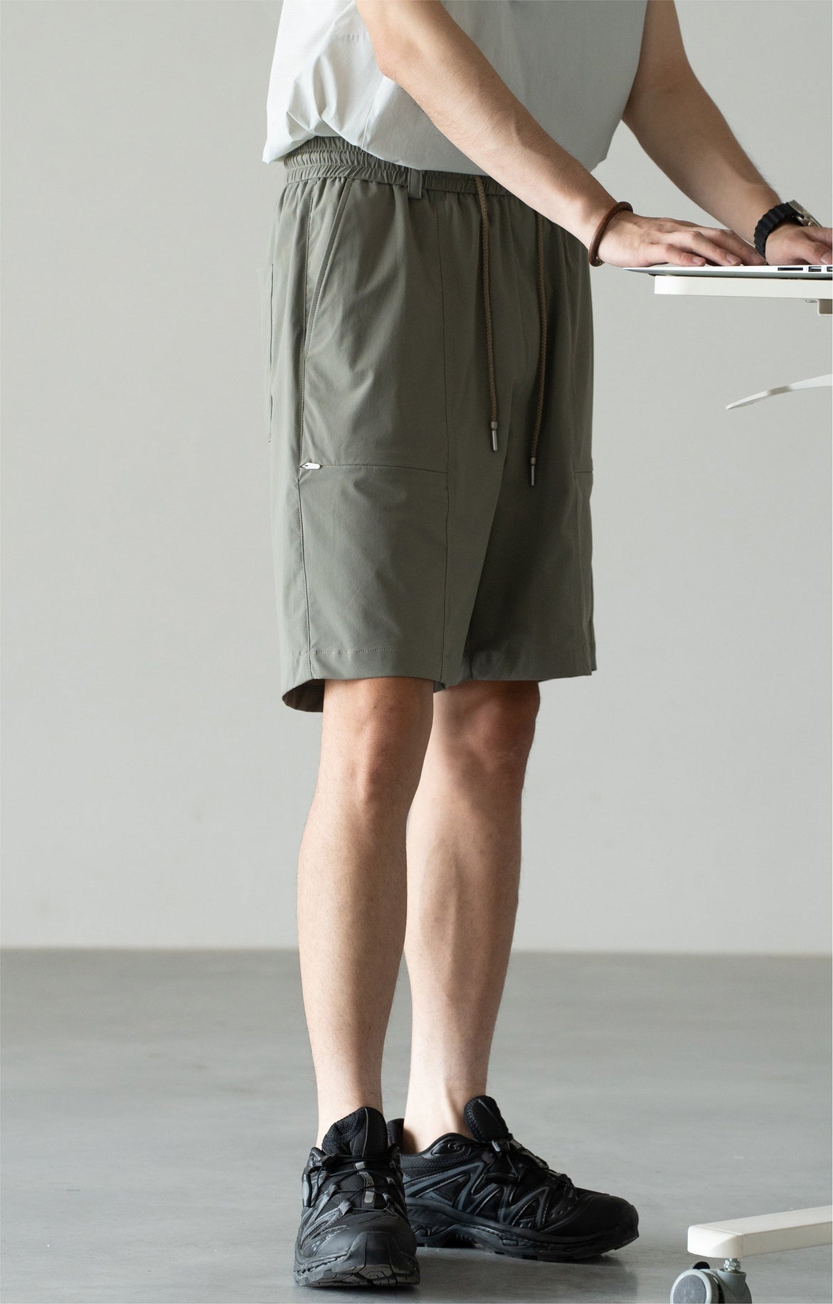 Old Money Cool-Touch Relaxed Elastic Waist Shorts - SAGEGREEN