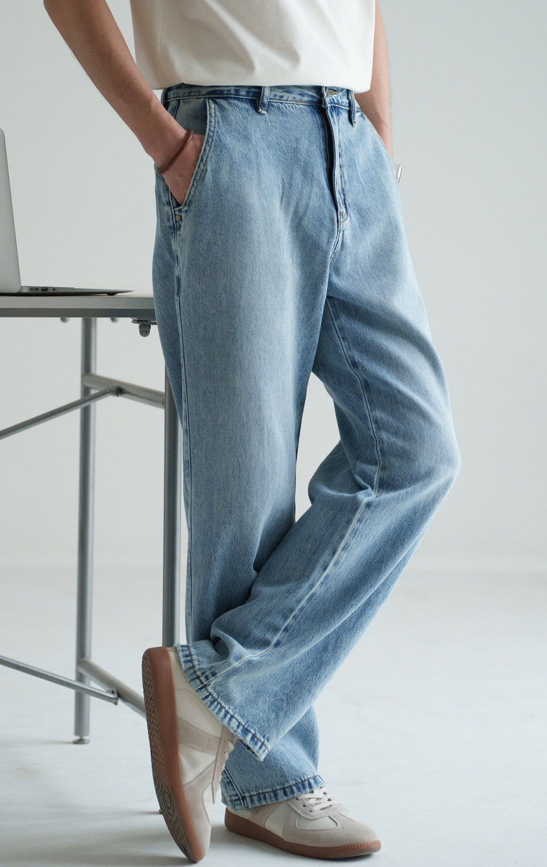 Plain Ice Blue Washed Denim  81% Cotton Jeans