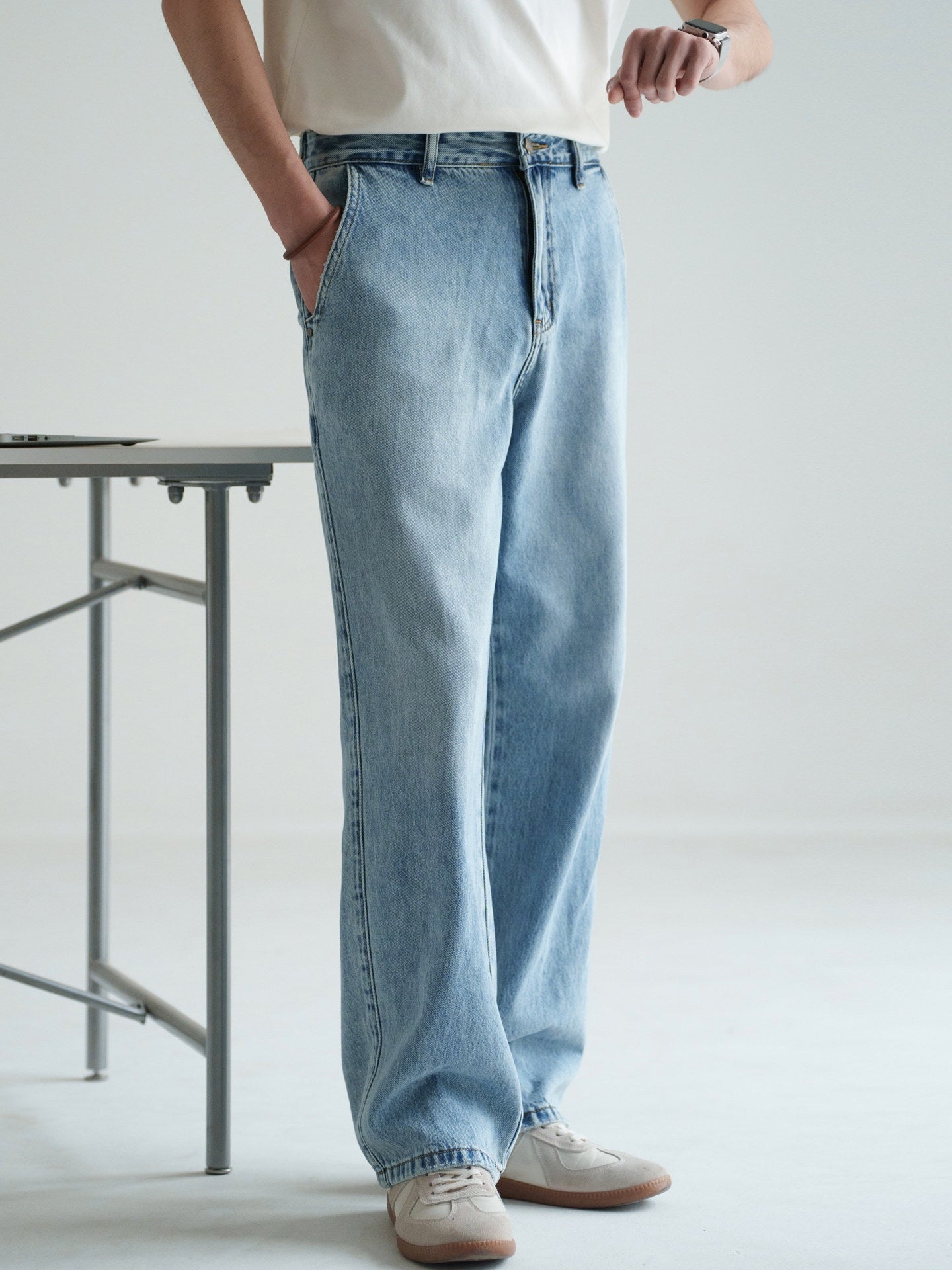 Plain Ice Blue Washed Denim  81% Cotton Jeans