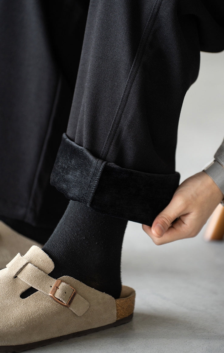 Casual Straight Leg Pants in Black