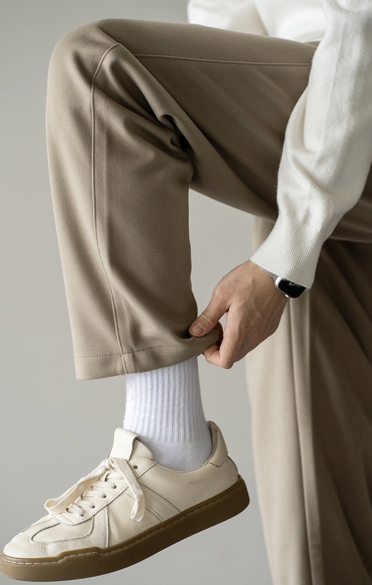 Woollen Straight Leg Pants in Khaki