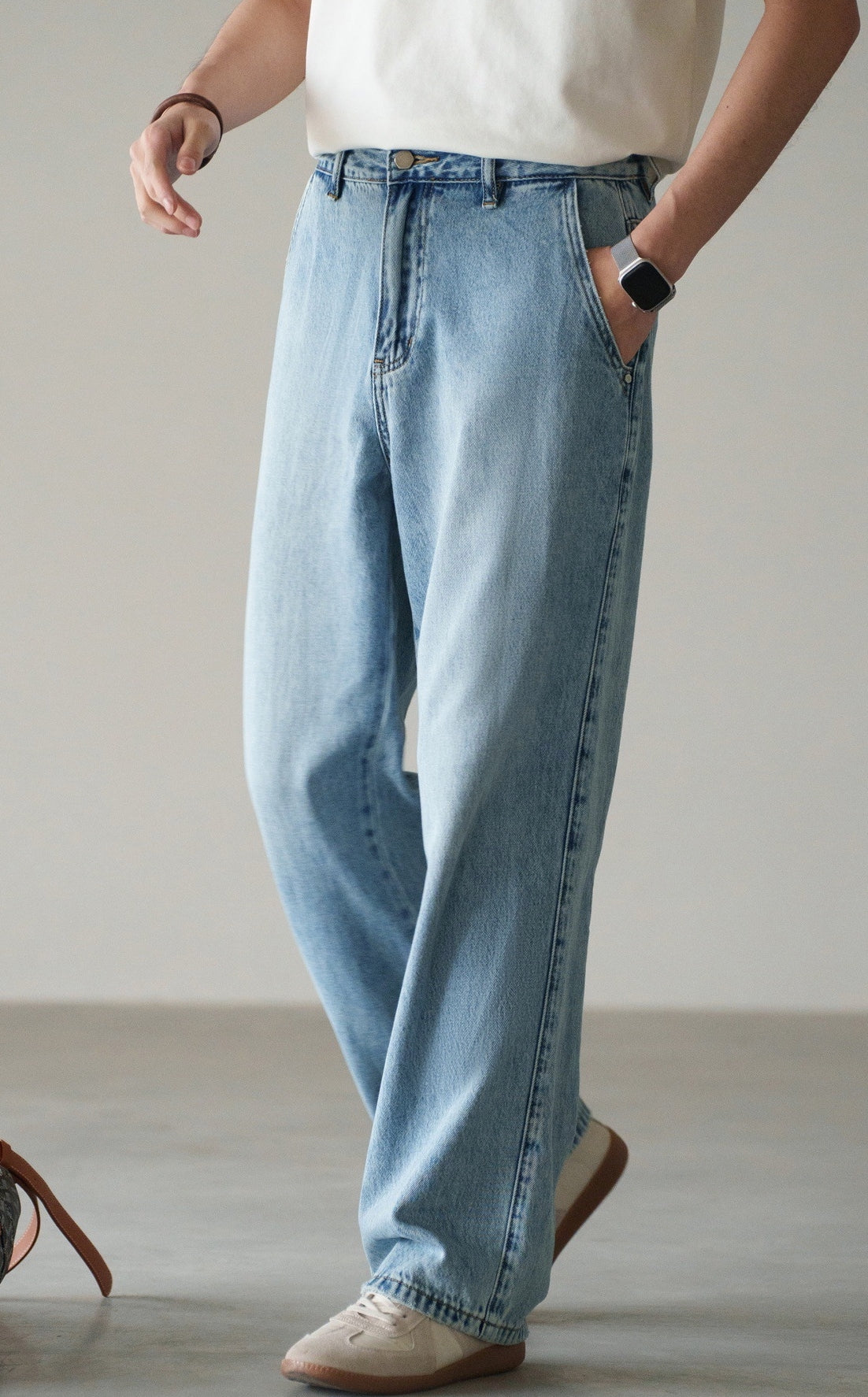 Plain Ice Blue Washed Denim  81% Cotton Jeans