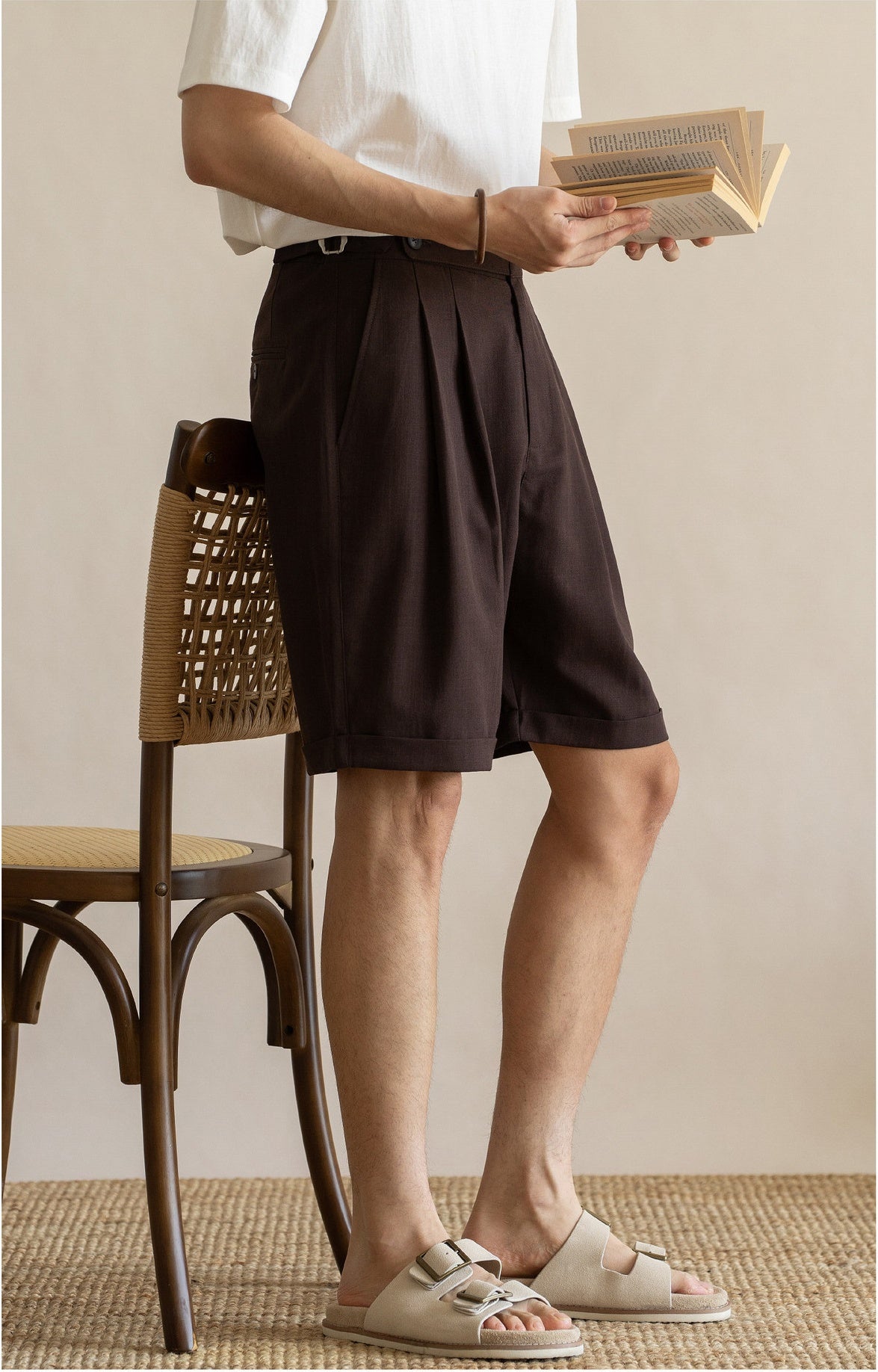 Men’s Tailored Commuter Shorts with Side Adjusters & Cooling Touch - BROWN