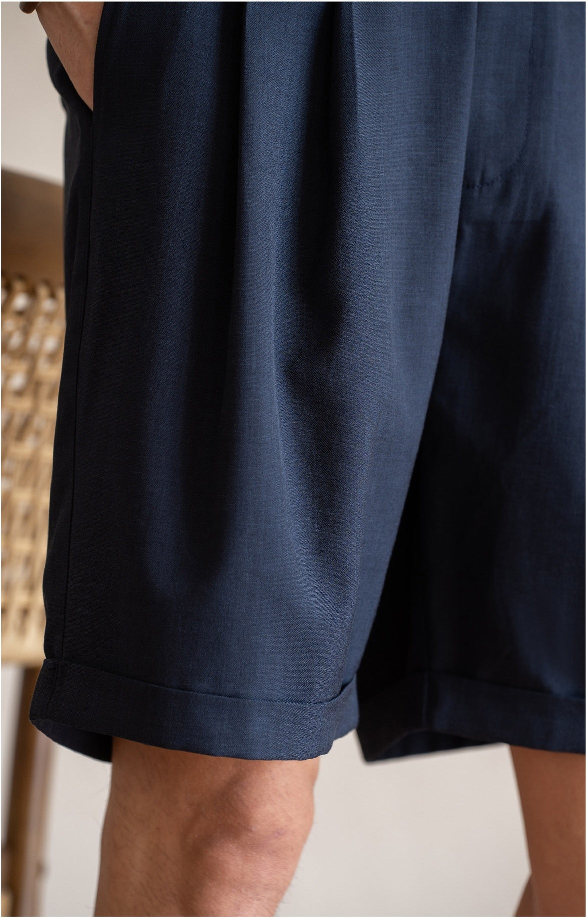 Men’s Tailored Commuter Shorts with Side Adjusters & Cooling Touch - DARKBLUE